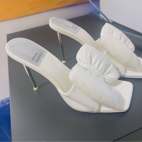 White Jefferey Campbell bow tie sandals 8.5 - Picture 7 of 8